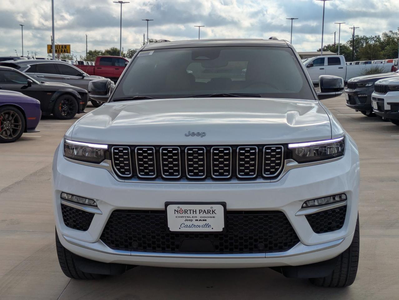 2025 Jeep Grand Cherokee Summit Reserve Castroville TX