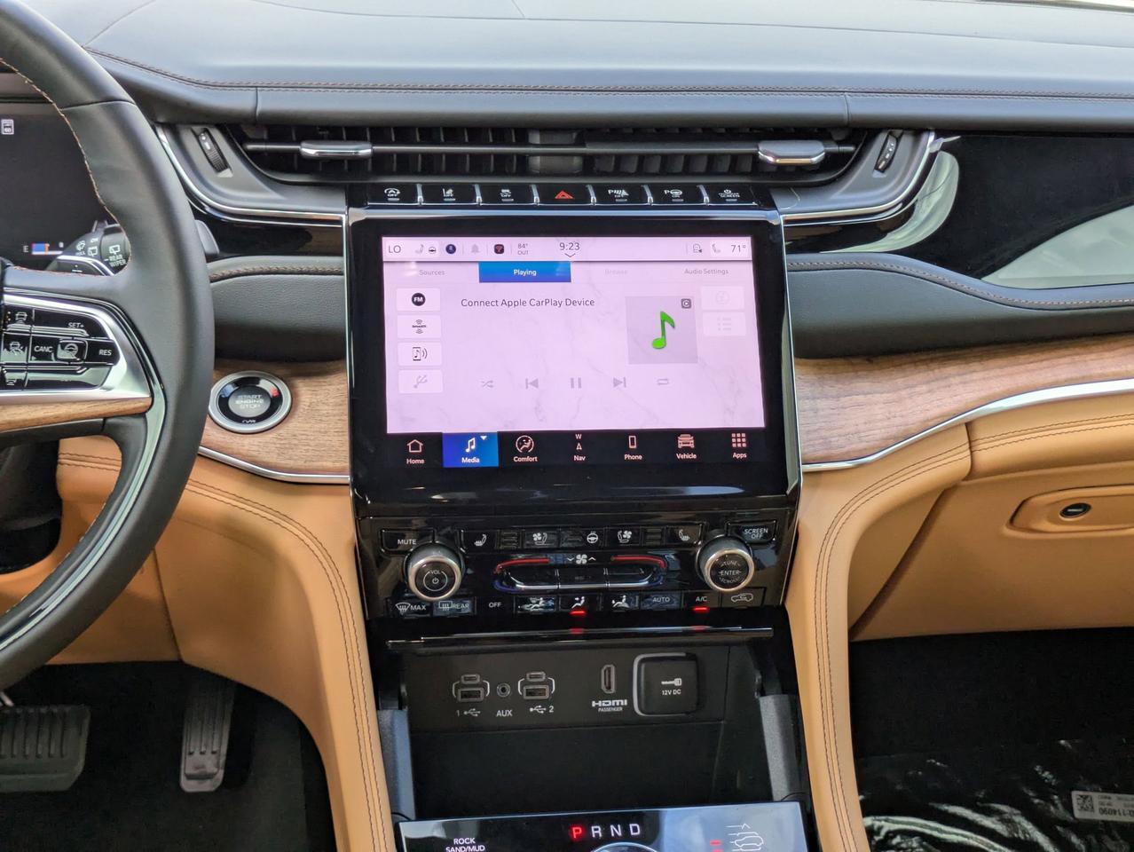 2025 Jeep Grand Cherokee Summit Reserve Castroville TX