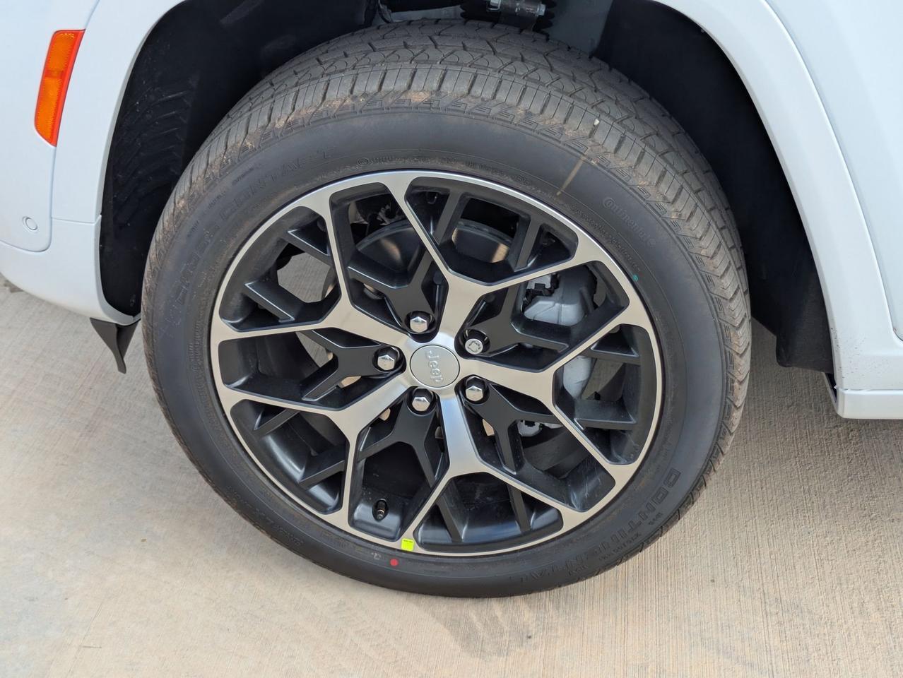 2025 Jeep Grand Cherokee Summit Reserve Castroville TX