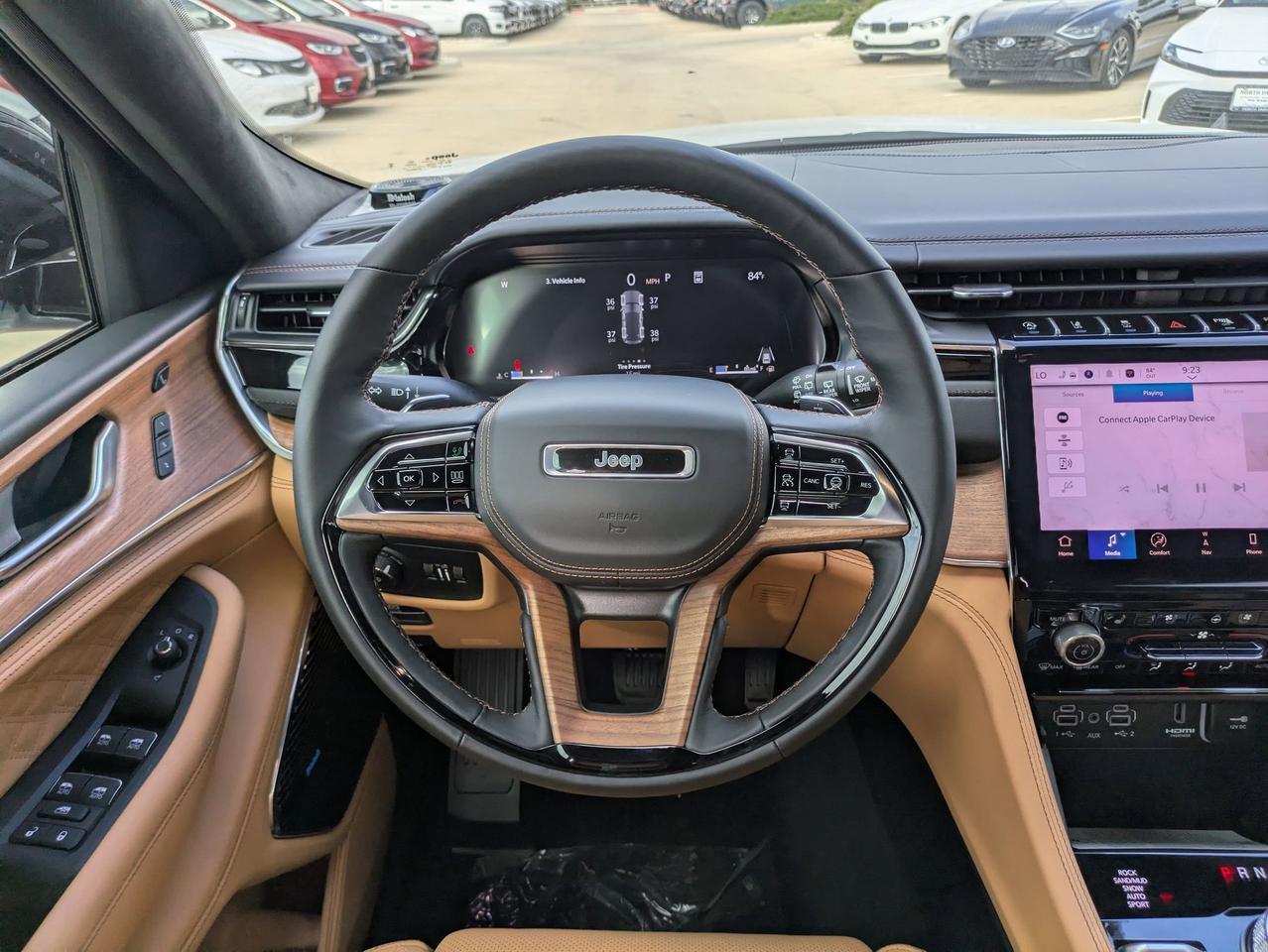 2025 Jeep Grand Cherokee Summit Reserve Castroville TX