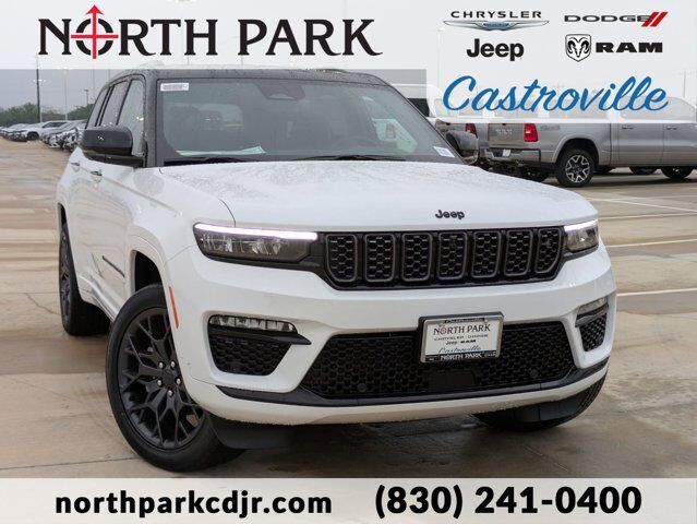 2025 Jeep Grand Cherokee Summit Reserve Castroville TX