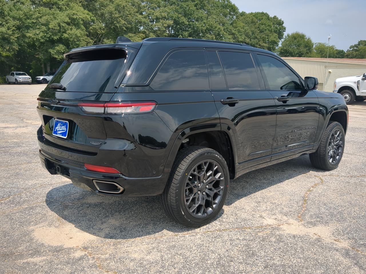2025 Jeep Grand Cherokee Summit Reserve Winder GA