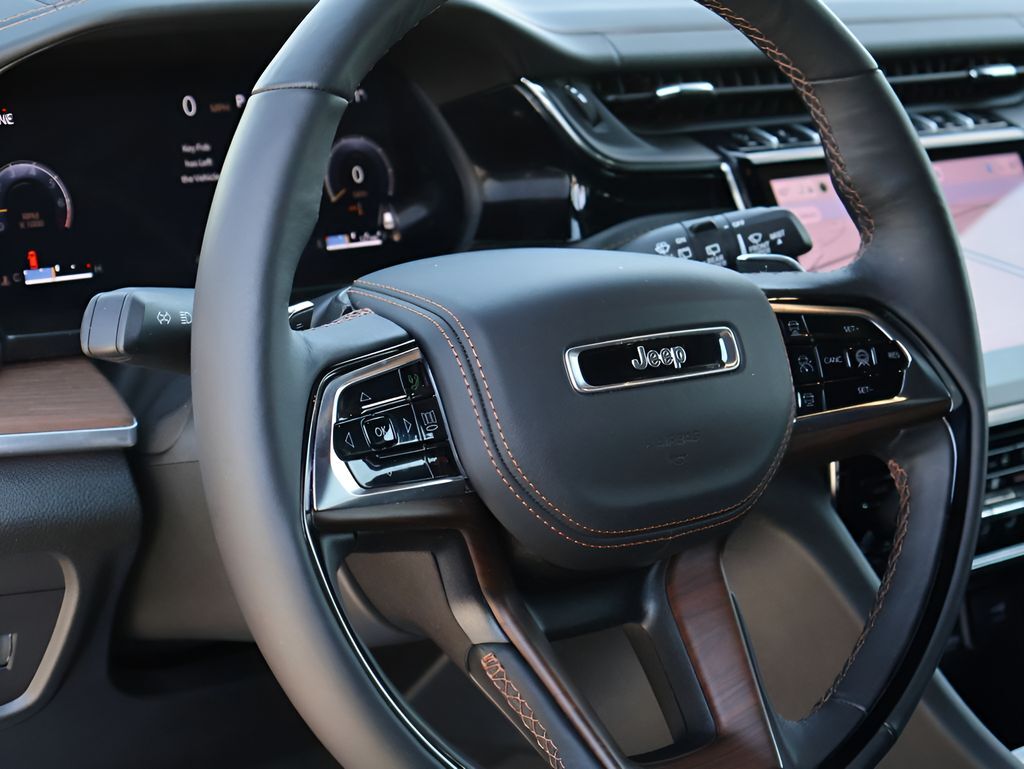 2025 Jeep Grand Cherokee Summit San Clemente CA