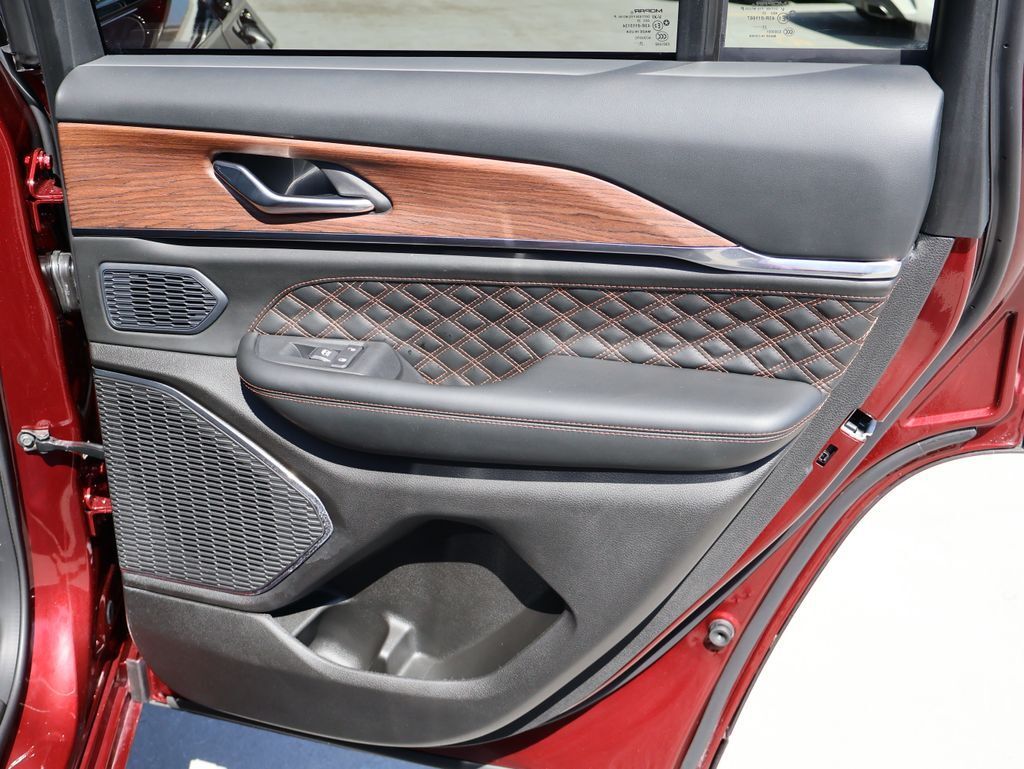 2025 Jeep Grand Cherokee Summit San Clemente CA