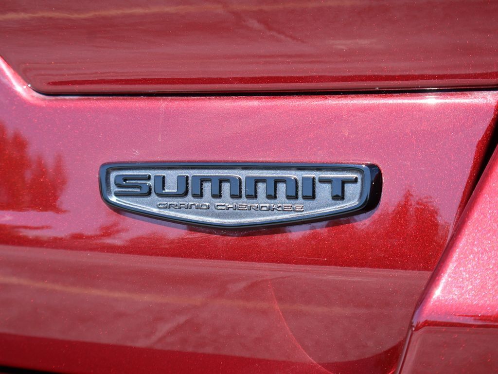 2025 Jeep Grand Cherokee Summit San Clemente CA