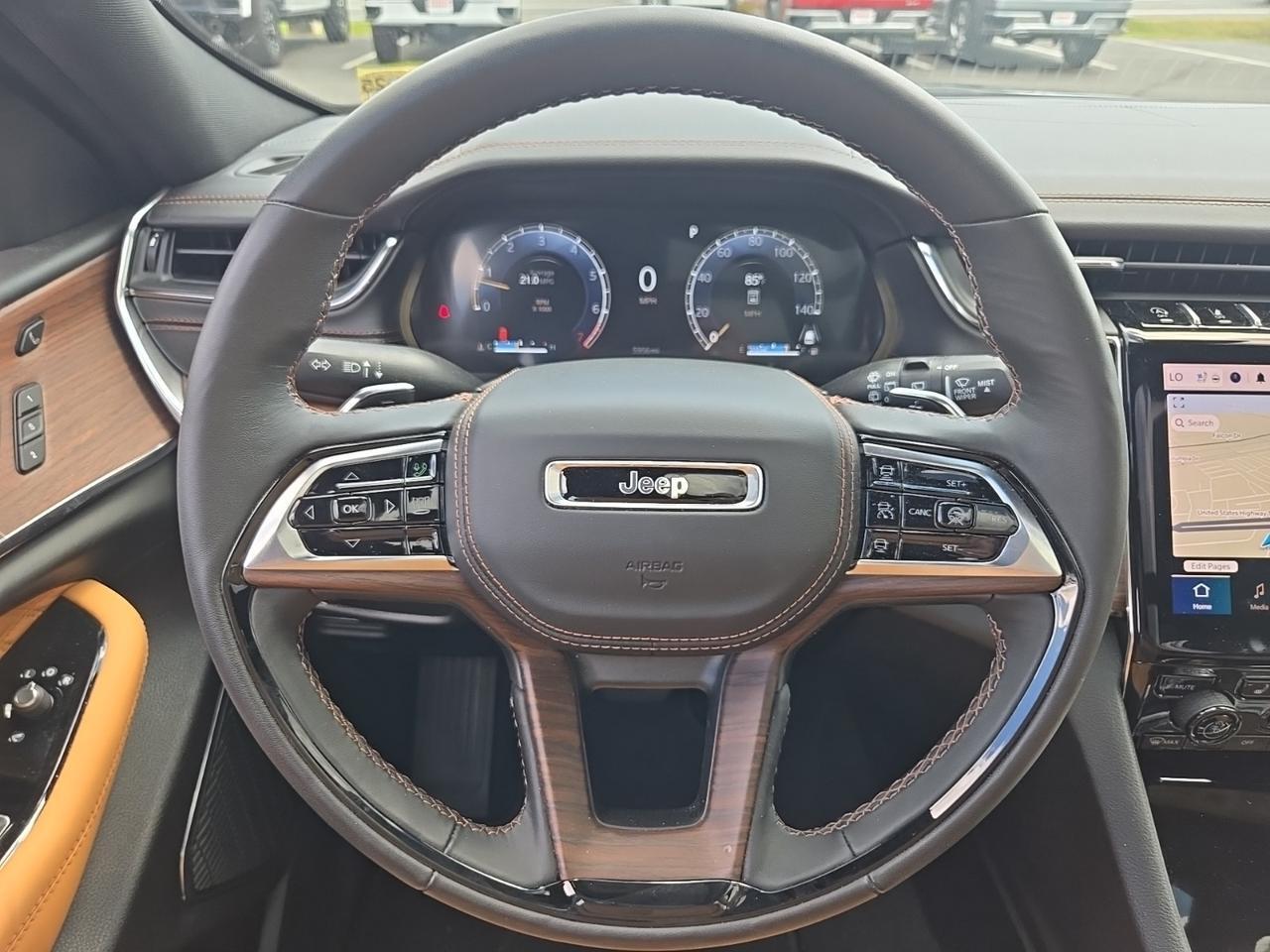 2025 Jeep Grand Cherokee Summit Fredericksburg VA