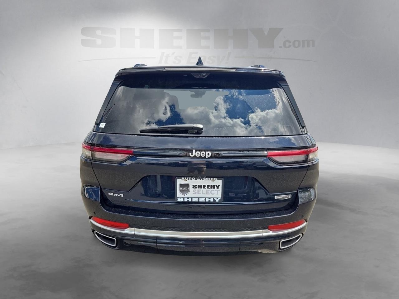 2025 Jeep Grand Cherokee Summit Fredericksburg VA