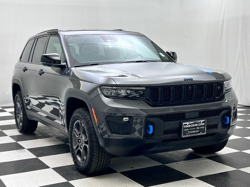 2025 Jeep Grand Cherokee Trailhawk 4xe Portland OR
