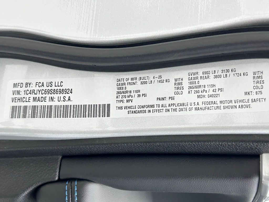 2025 Jeep Grand Cherokee Trailhawk 4xe Portland OR