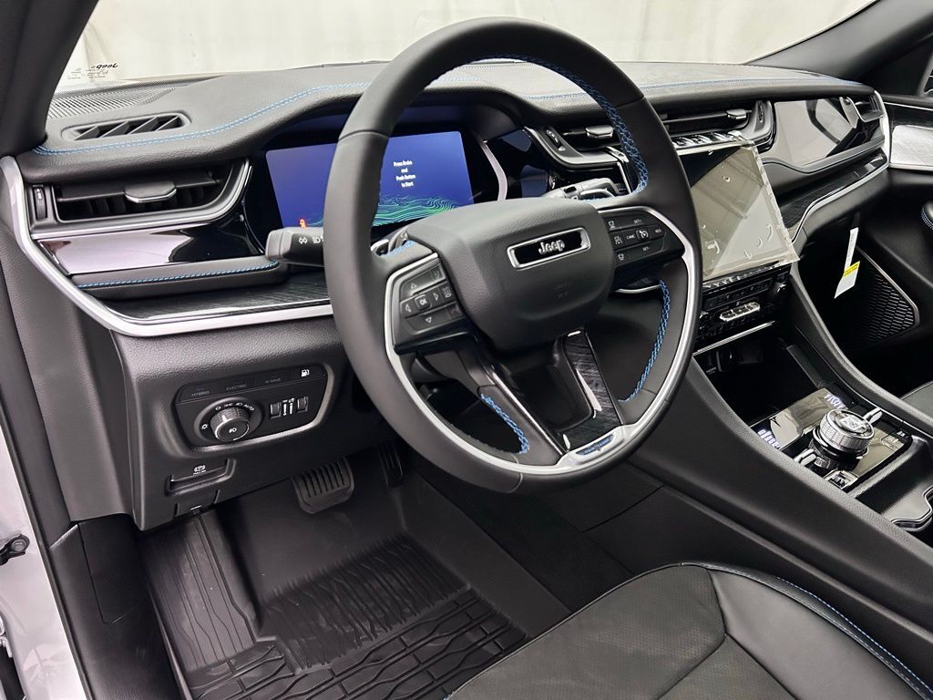 2025 Jeep Grand Cherokee Trailhawk 4xe Portland OR