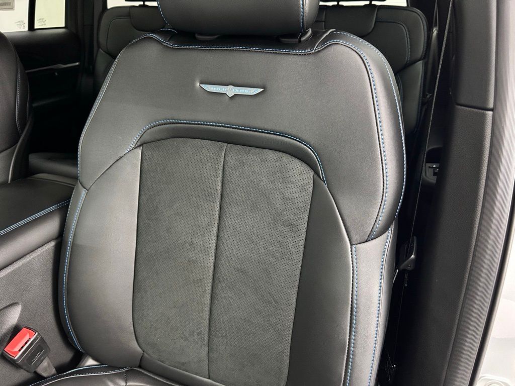 2025 Jeep Grand Cherokee Trailhawk 4xe Portland OR