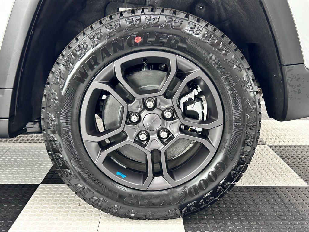 2025 Jeep Grand Cherokee Trailhawk 4xe Portland OR