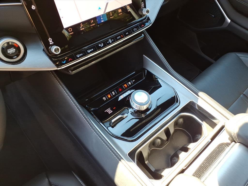 2025 Jeep Wagoneer . Roanoke VA