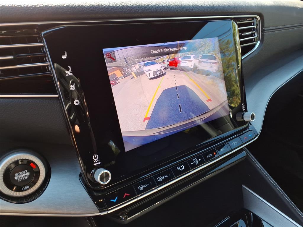 2025 Jeep Wagoneer . Roanoke VA