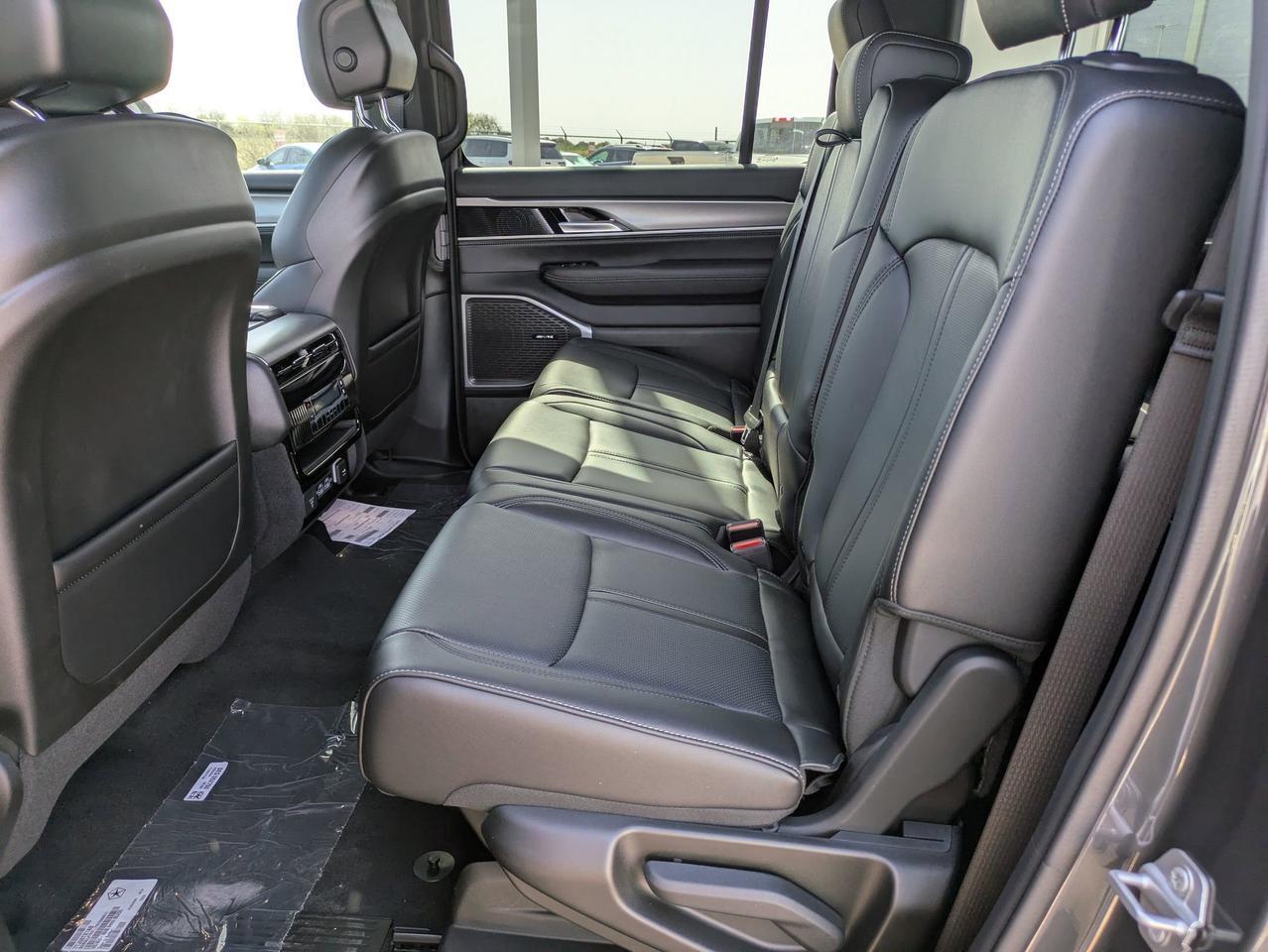2025 Jeep Wagoneer Castroville TX