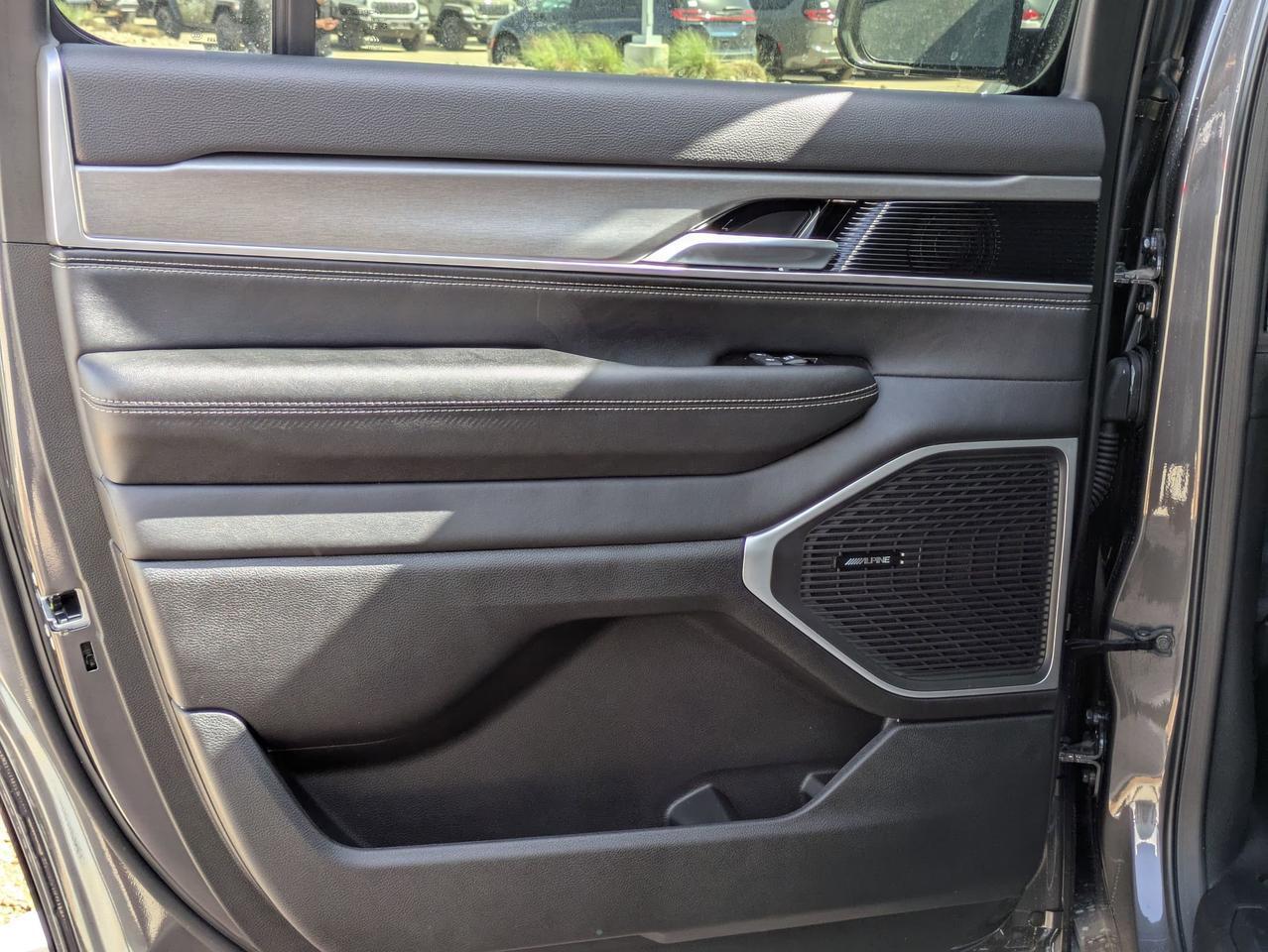 2025 Jeep Wagoneer Castroville TX