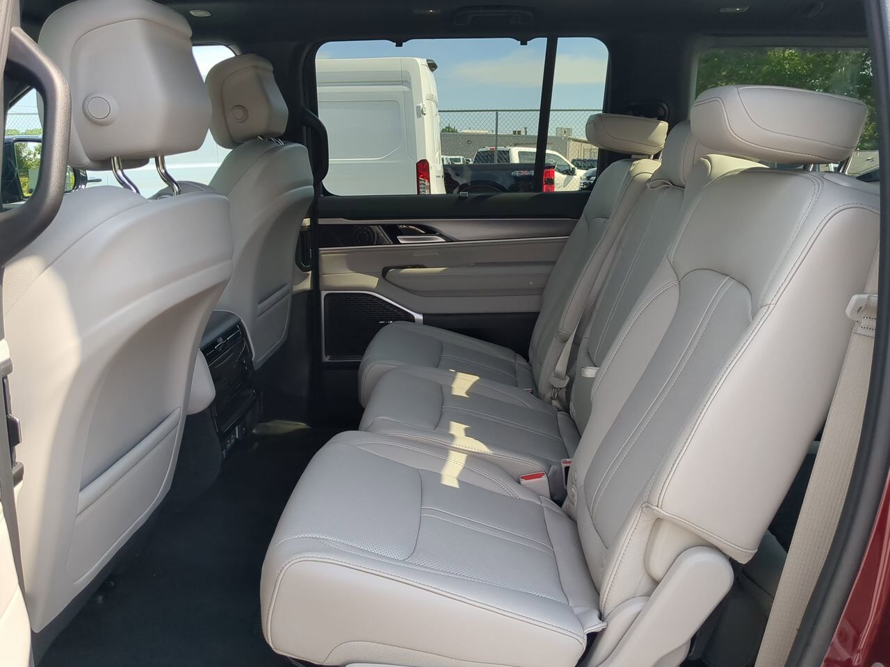 2025 Jeep Wagoneer Base Winder GA