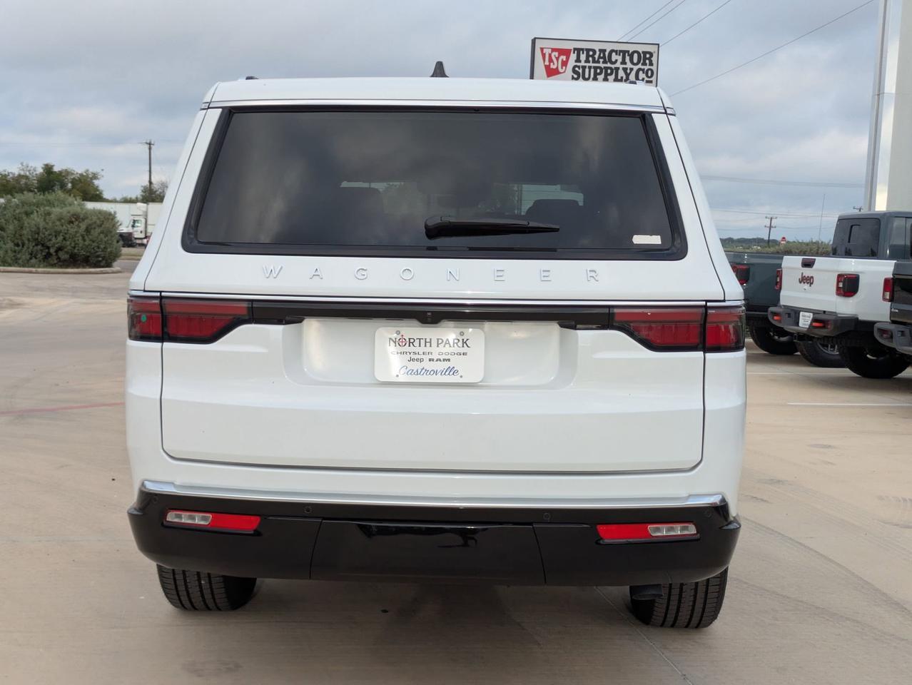 2025 Jeep Wagoneer L Castroville TX