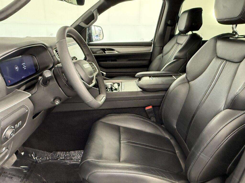 2025 Jeep Wagoneer L 4x4 Maumee OH