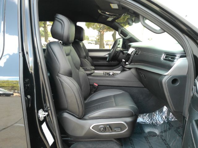 2025 Jeep Wagoneer L Series II 4x4 Plano TX
