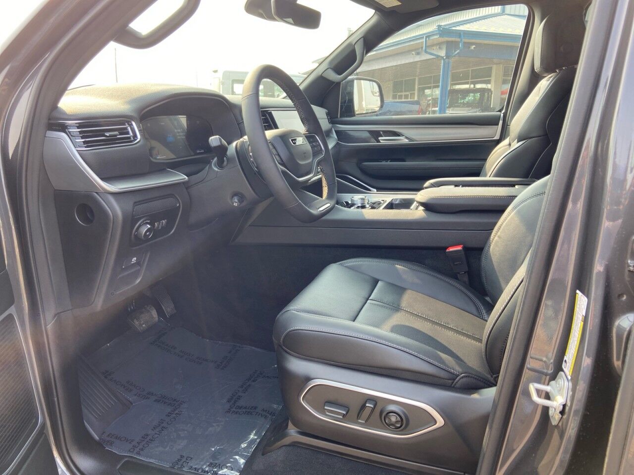 2025 Jeep Wagoneer L Series II Carbide High Level AB