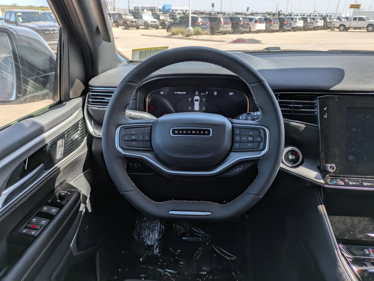 2025 Jeep Wagoneer L Series II Carbide Castroville TX