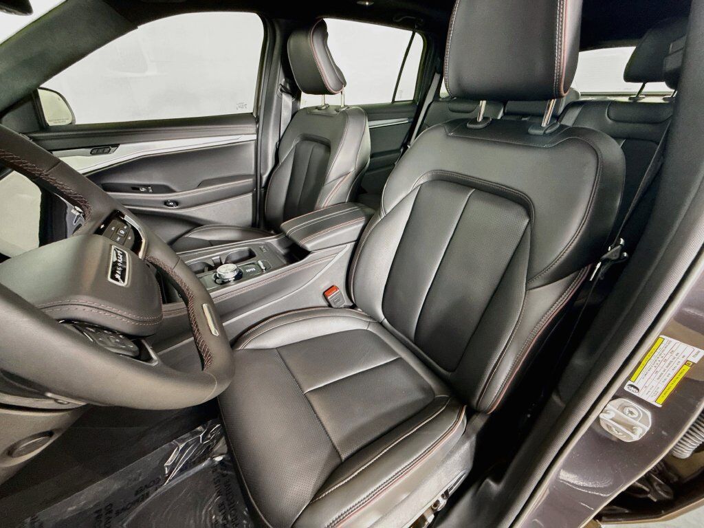 2025 Jeep Wagoneer S Launch Edition Willowbrook IL