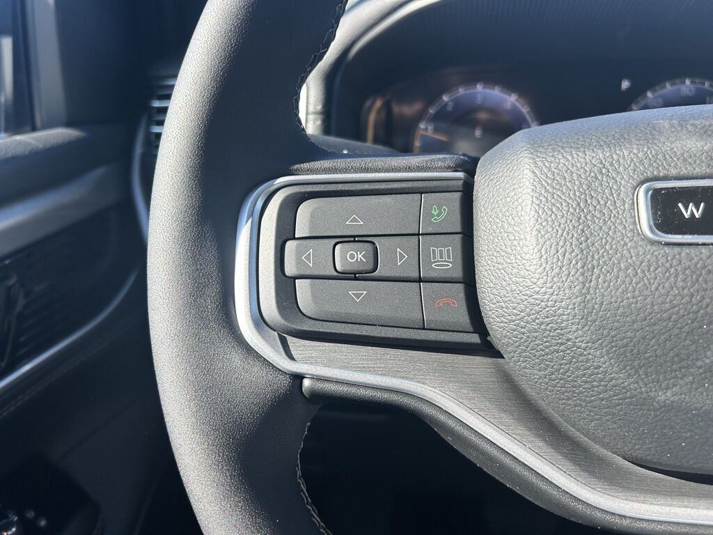 2025 Jeep Wagoneer Series II Crestwood KY