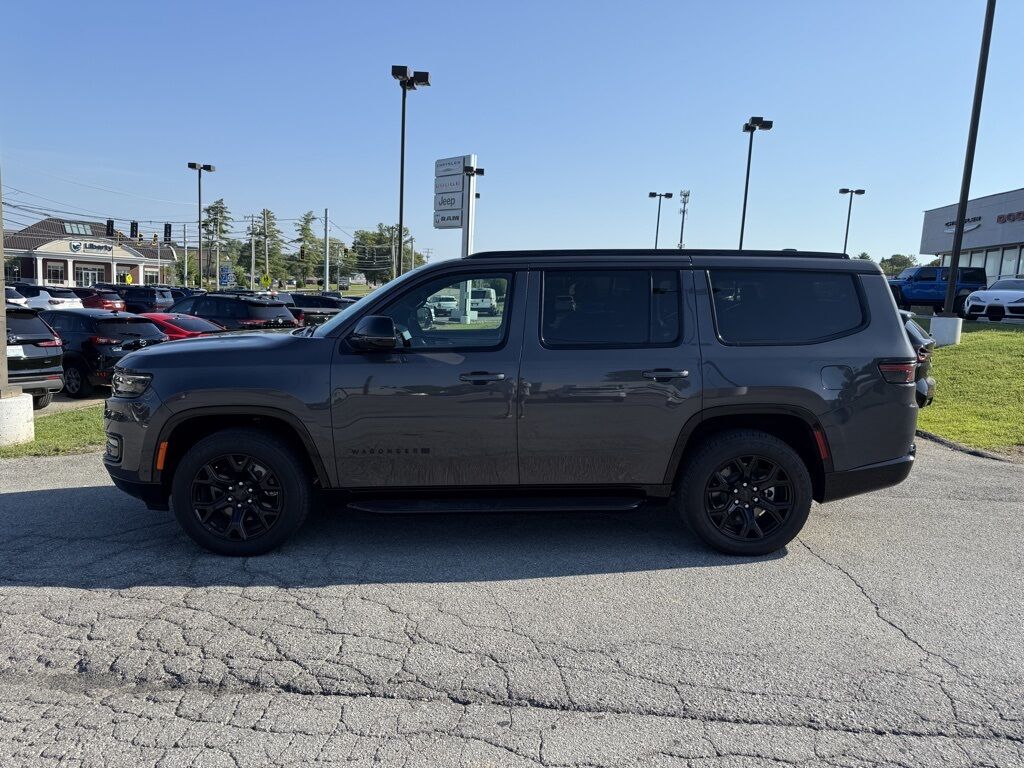 2025 Jeep Wagoneer Series II Crestwood KY