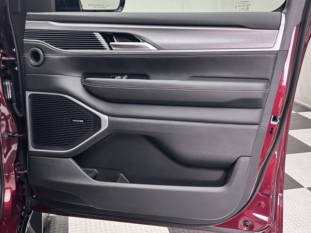 2025 Jeep Wagoneer Series II Portland OR
