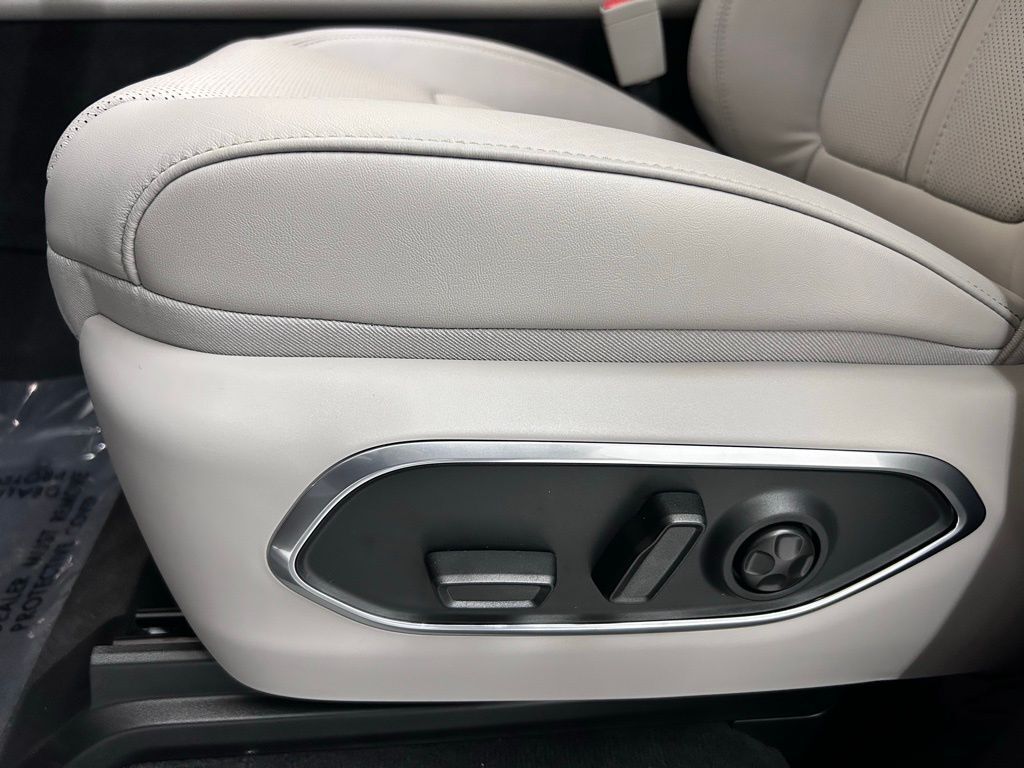 2025 Jeep Wagoneer Series II Portland OR