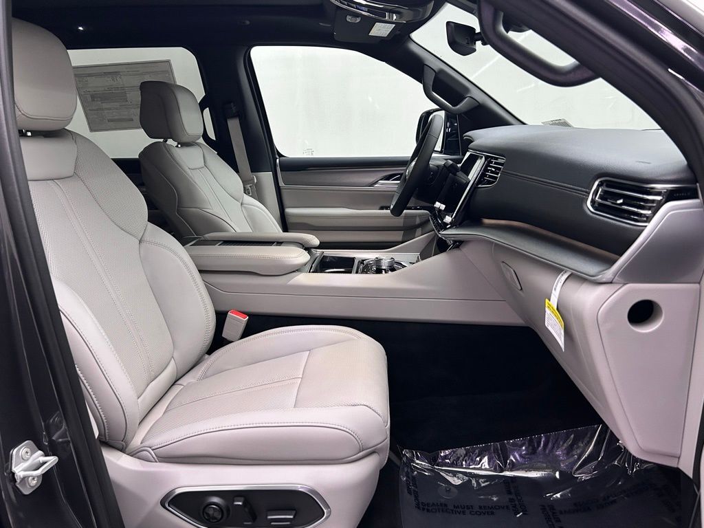 2025 Jeep Wagoneer Series II Portland OR