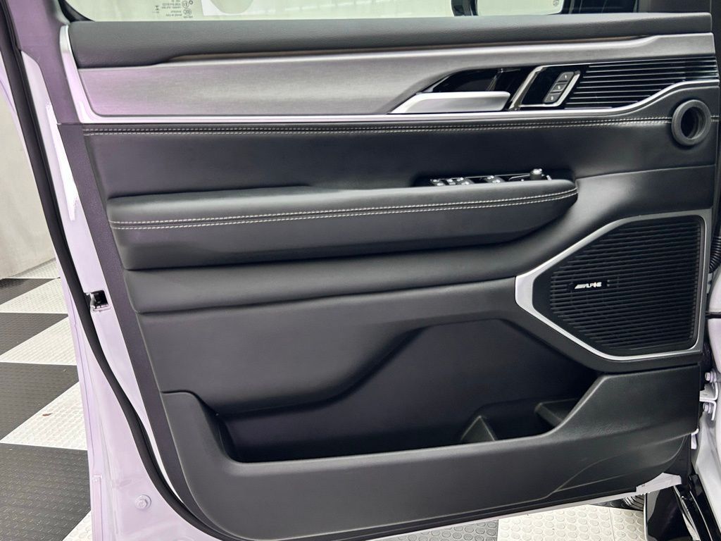 2025 Jeep Wagoneer Series II Portland OR