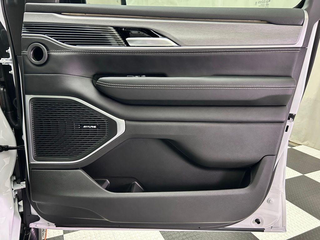 2025 Jeep Wagoneer Series II Portland OR