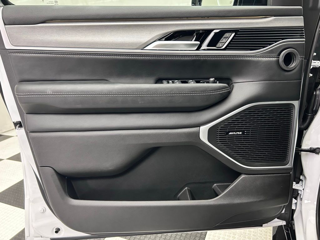 2025 Jeep Wagoneer Series II Portland OR