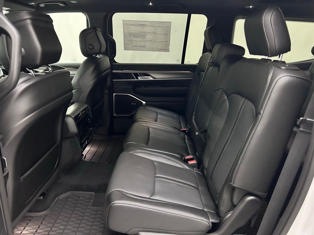 2025 Jeep Wagoneer Series II Portland OR