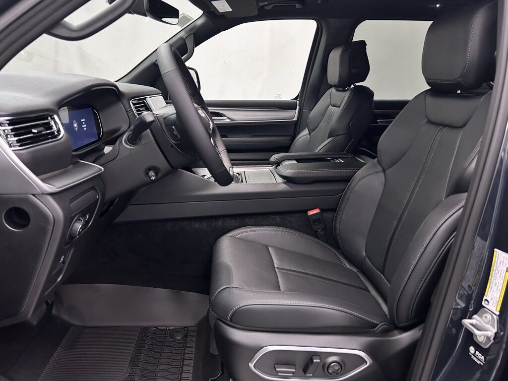 2025 Jeep Wagoneer Series II Portland OR