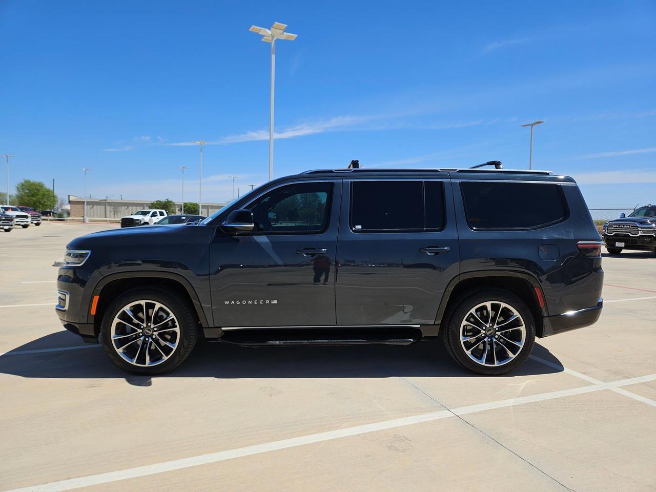 2025 Jeep Wagoneer Series II Castroville TX