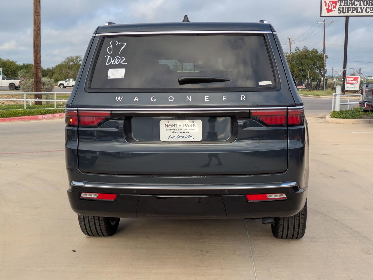 2025 Jeep Wagoneer Series II Castroville TX