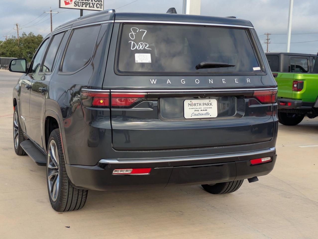 2025 Jeep Wagoneer Series II Castroville TX