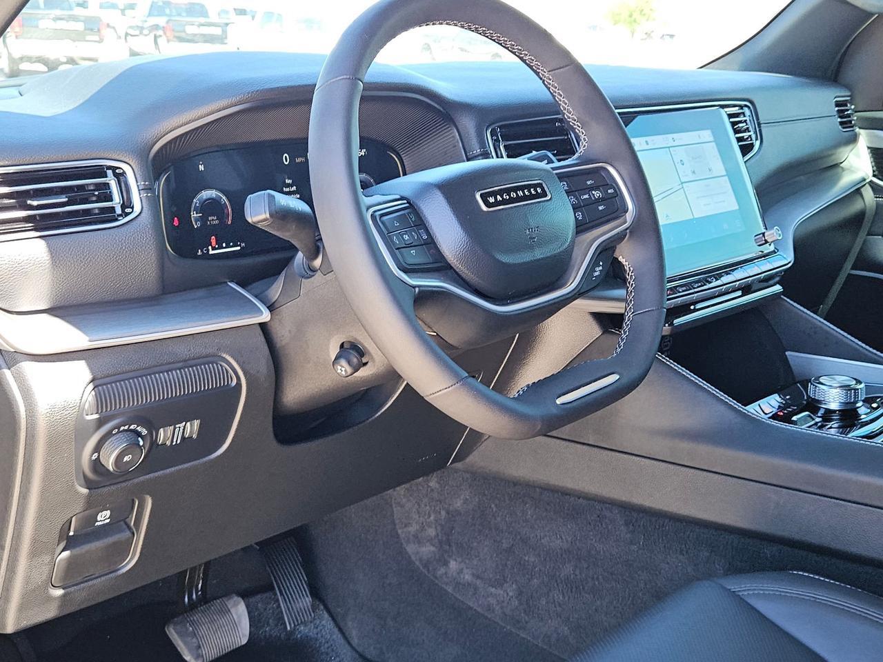 2025 Jeep Wagoneer Series II Castroville TX