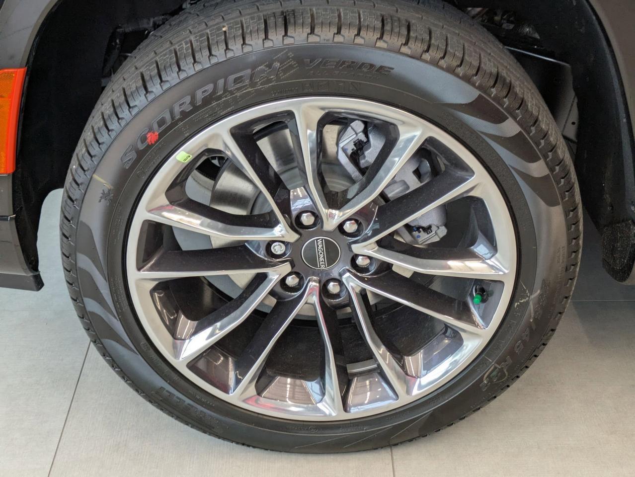 2025 Jeep Wagoneer Series II Castroville TX