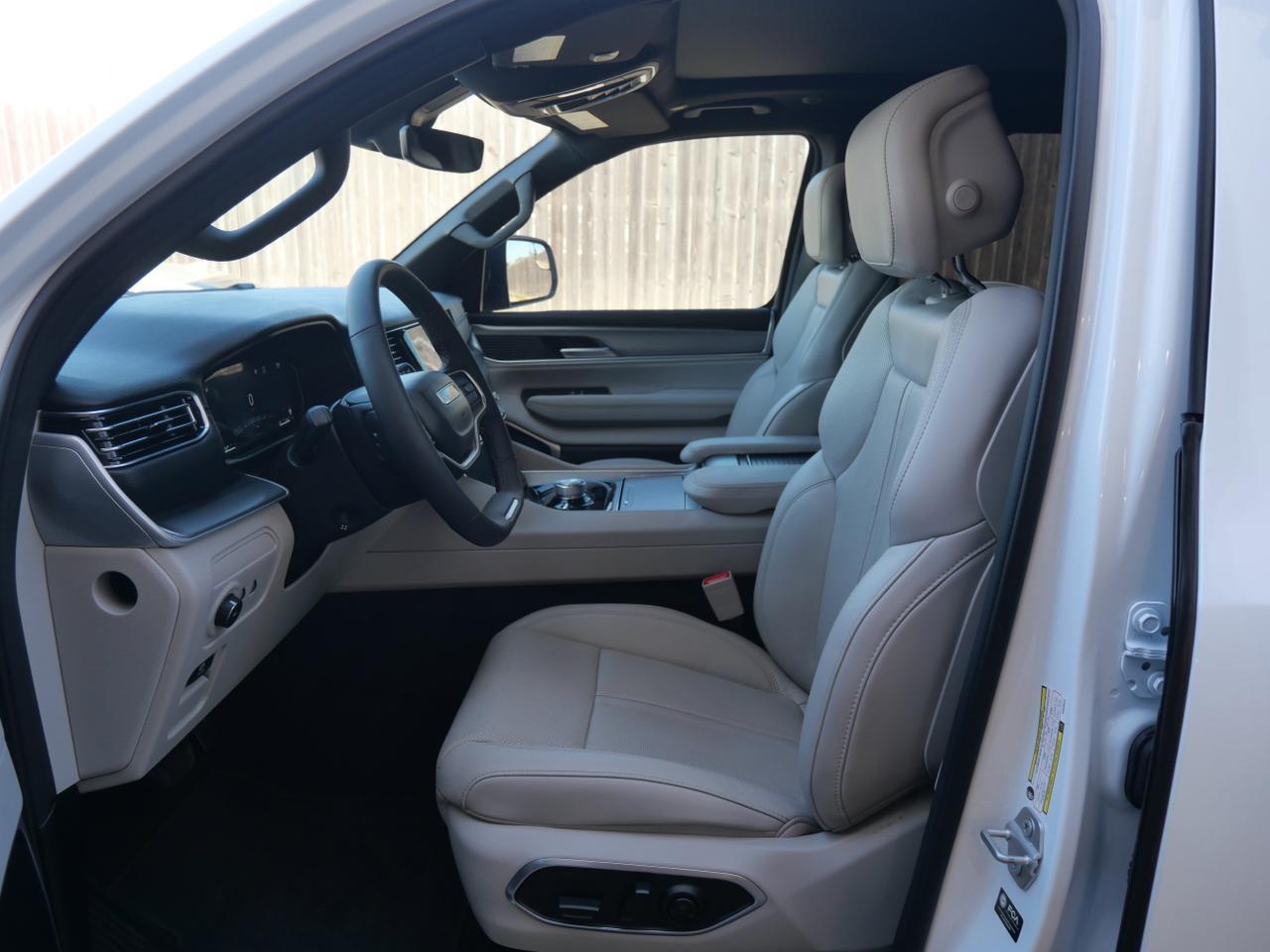 2025 Jeep Wagoneer Series III San Juan TX