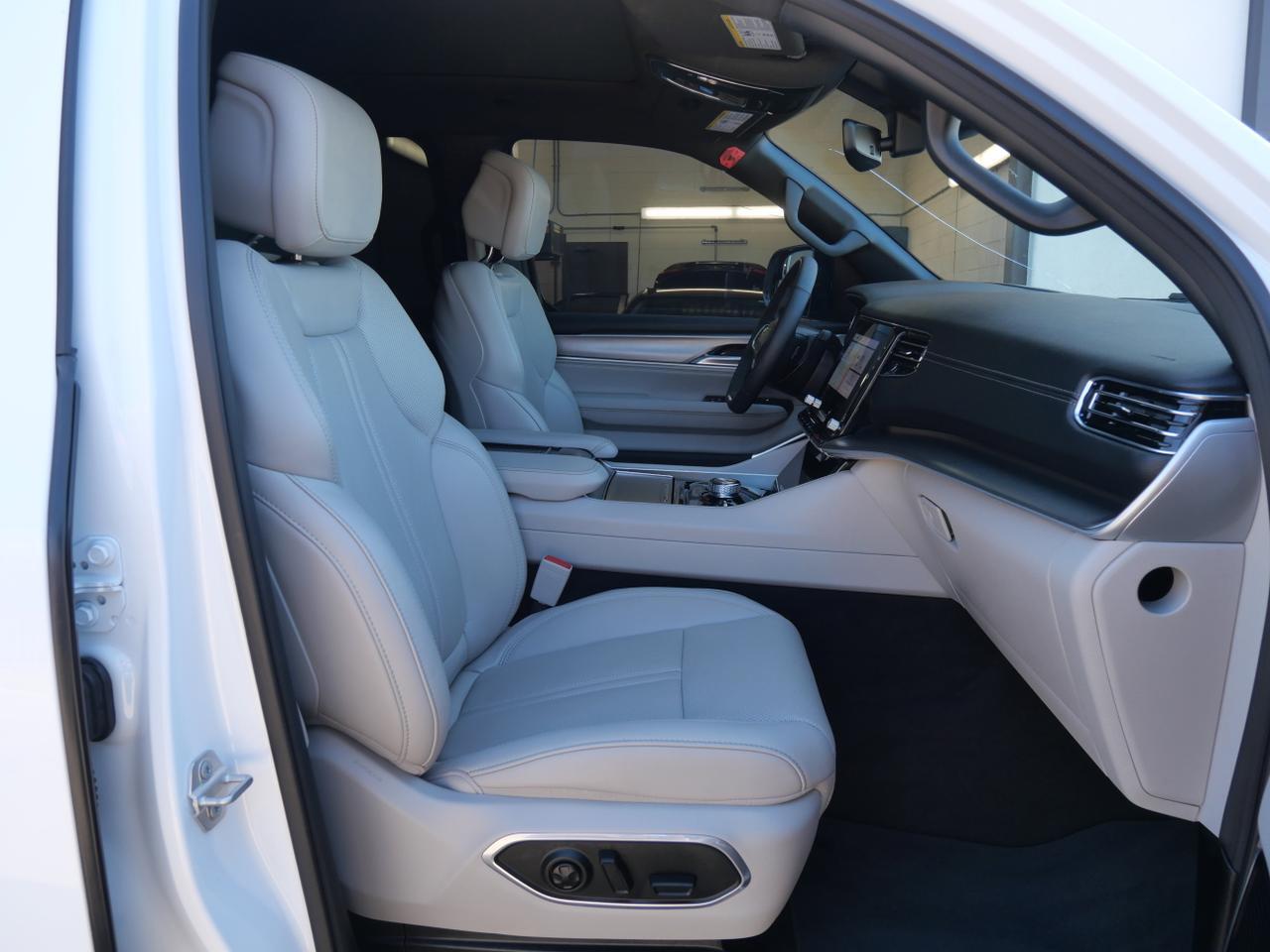 2025 Jeep Wagoneer Series III San Juan TX