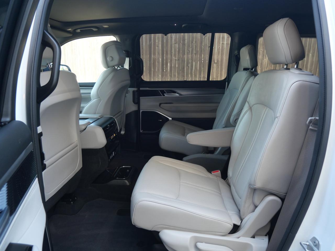 2025 Jeep Wagoneer Series III San Juan TX