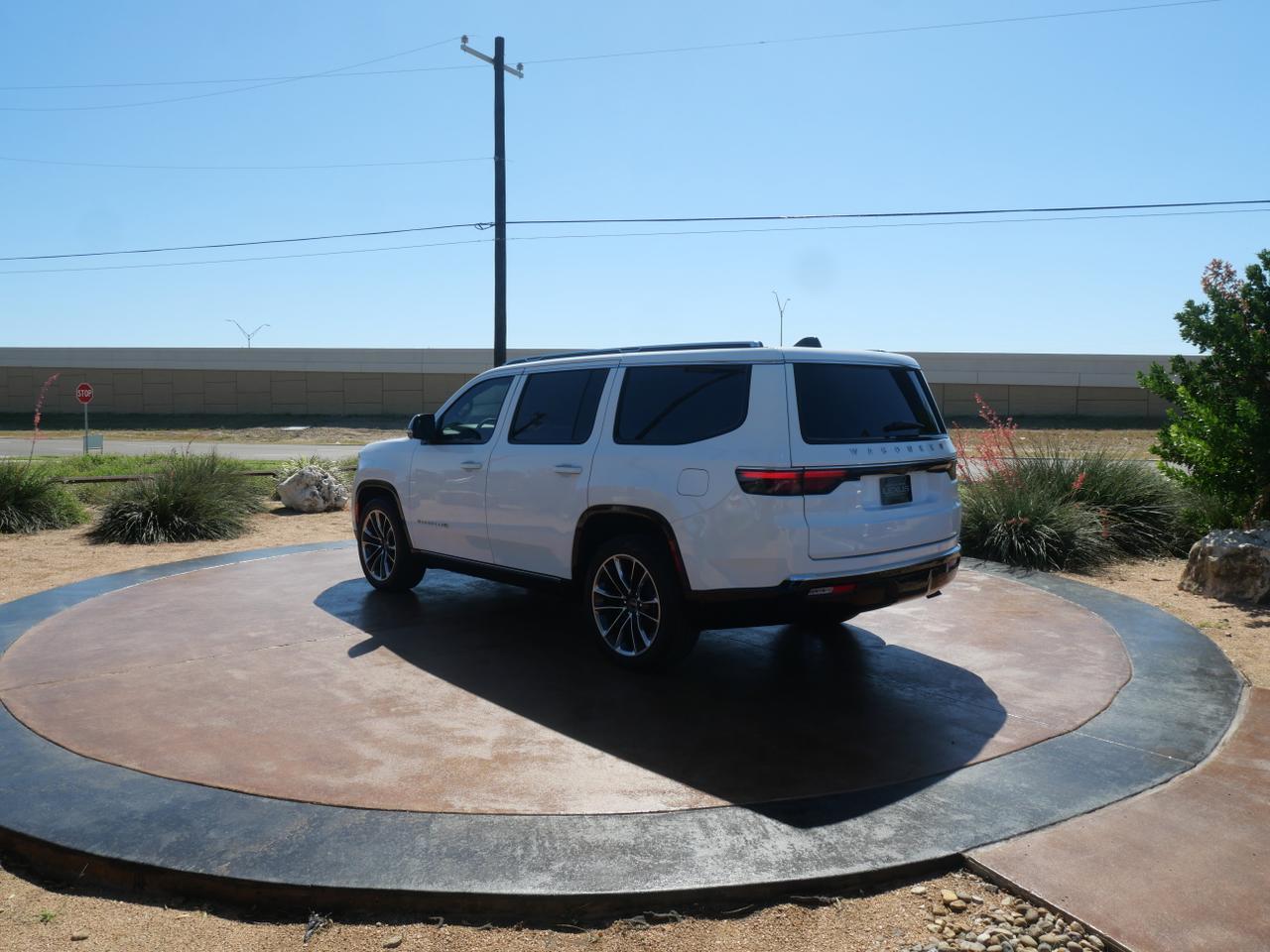 2025 Jeep Wagoneer Series III San Juan TX