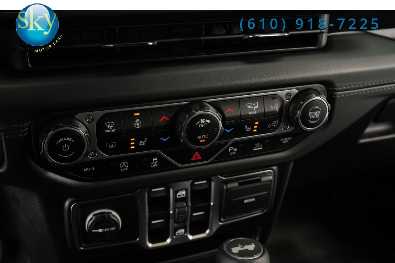 2025 Jeep Wrangler 4 Door 4WD Sahara SKY ONE-TOUCH POWER-TOP West Chester PA