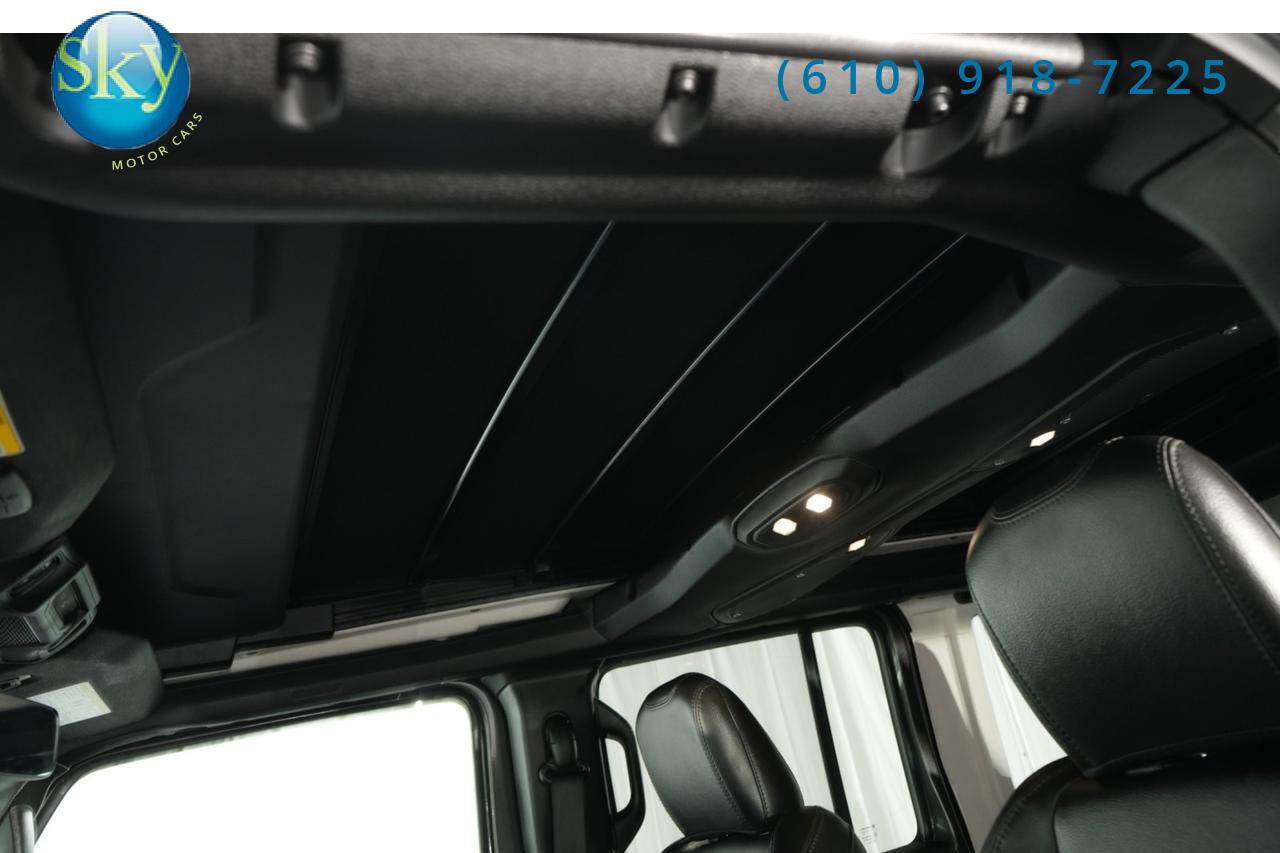 2025 Jeep Wrangler 4 Door 4WD Sahara SKY ONE-TOUCH POWER-TOP West Chester PA