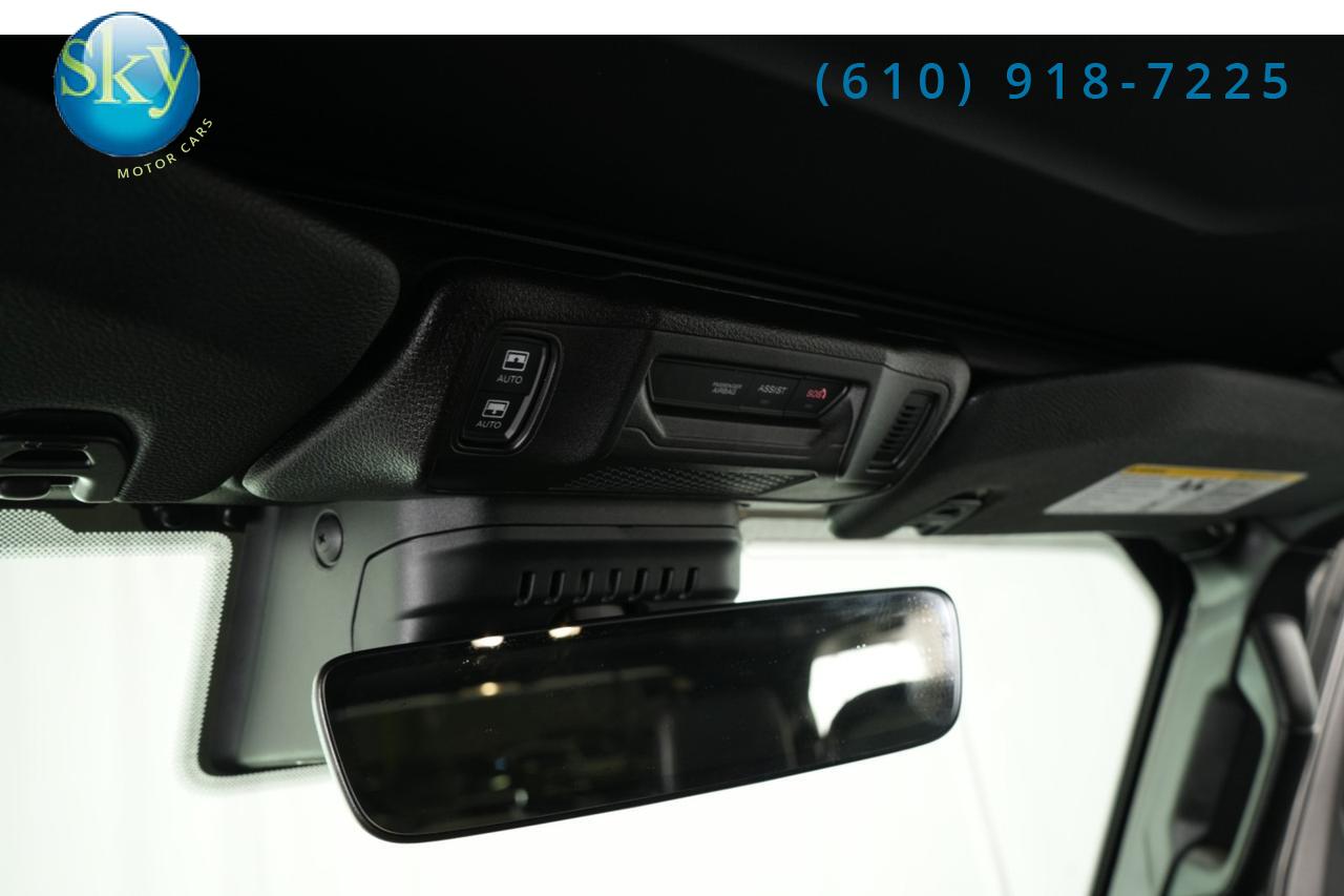 2025 Jeep Wrangler 4 Door 4WD Sahara SKY ONE-TOUCH POWER-TOP West Chester PA