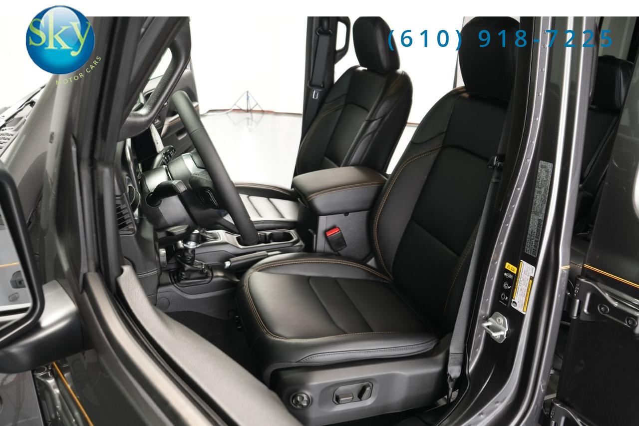 2025 Jeep Wrangler 4 Door 4WD Sahara SKY ONE-TOUCH POWER-TOP West Chester PA